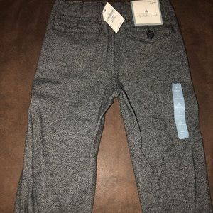 NWT Gap boys Dressy Twill Joggers Size: 2 yrs.